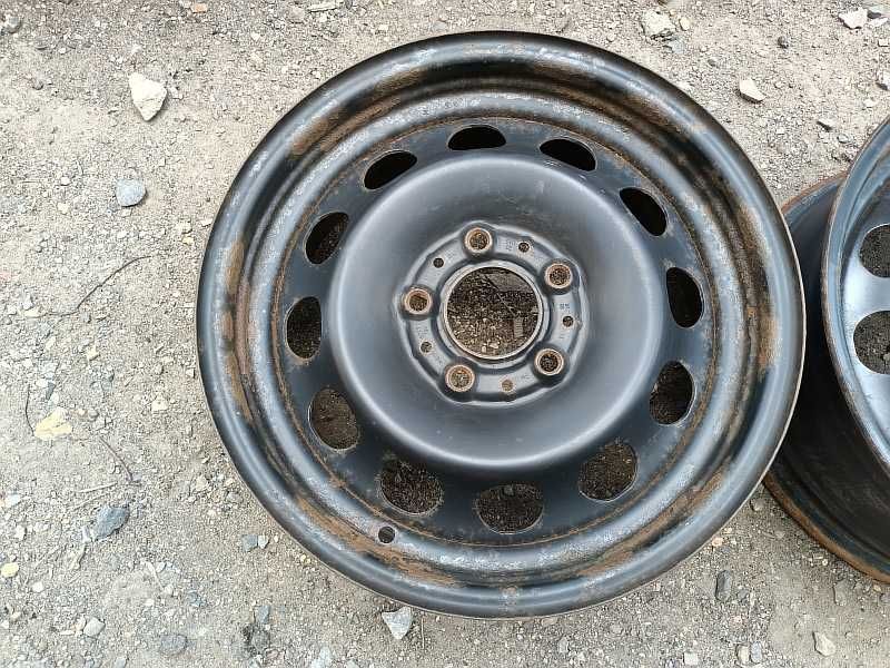 Продам оригинальные металлические диски на BMW 3