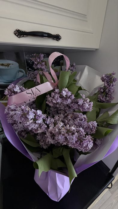 Продам цветы  сирень букет