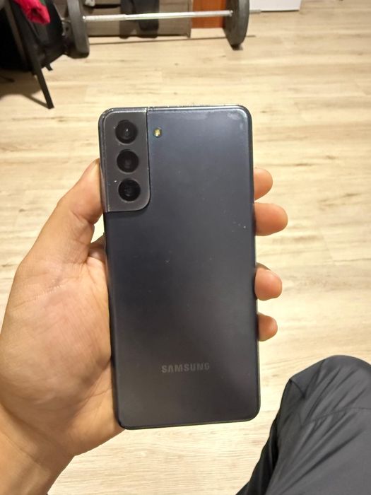Samsung S21 5G б/у