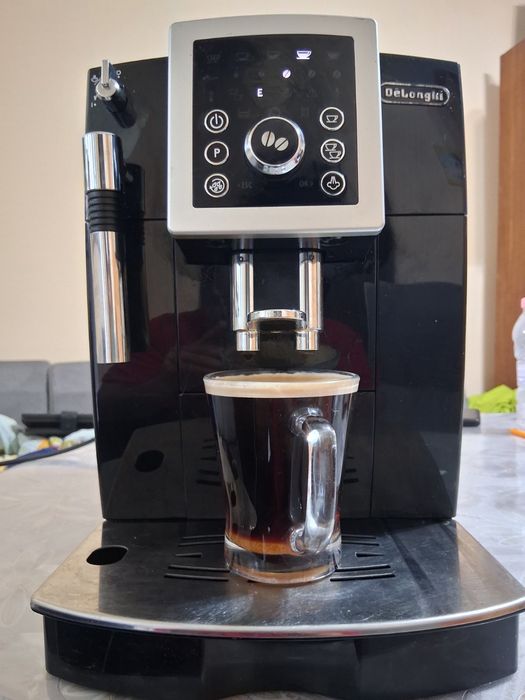 Кафе машина Delonge ECAM