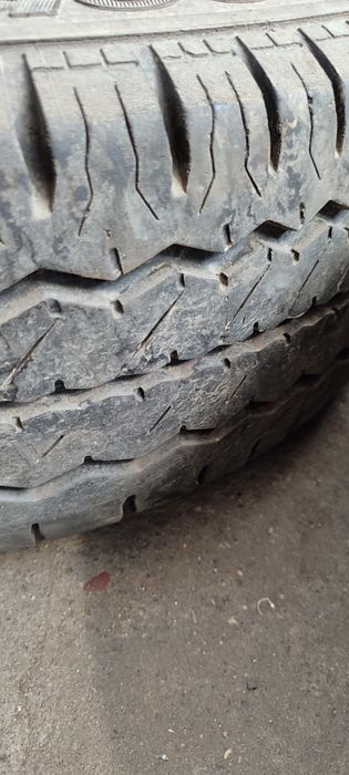 2 бр.джанти с гуми 15 цола