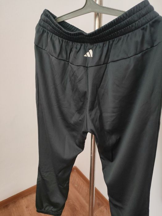 Спортивные брюки, трико Adidas