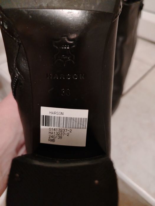 Продам фирменную обувь