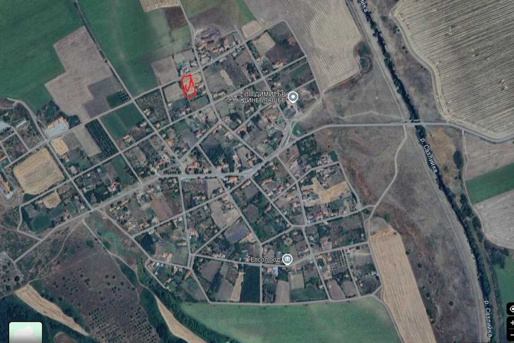 Дворно място с.Диня