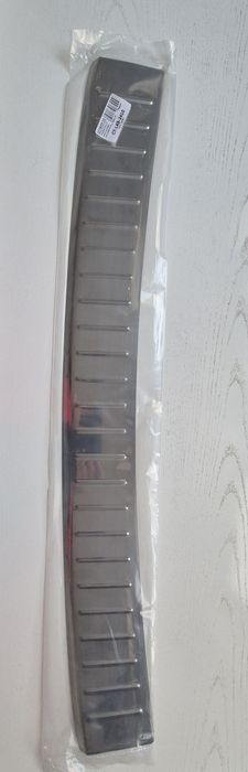 Лайсна за задна броня VW PASSAT B8 комби