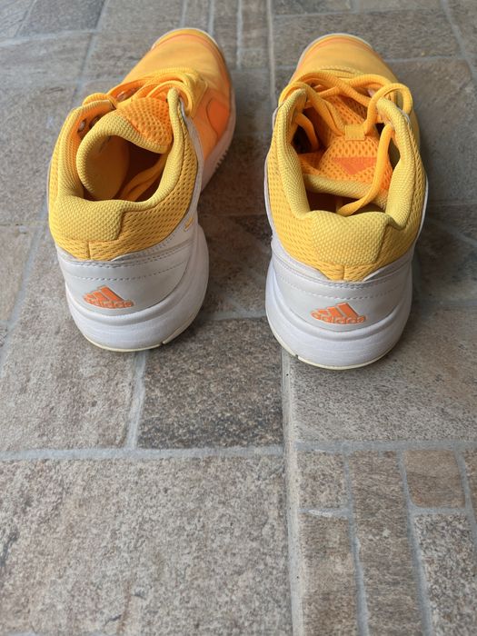 Маратонки Adidas