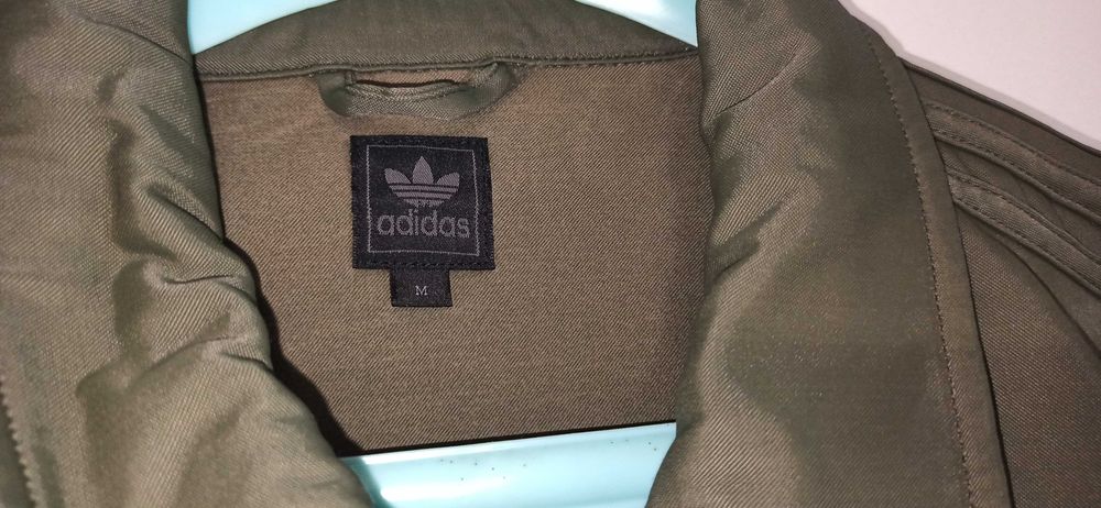 Яке ADIDAS Пролет-есен, размер М