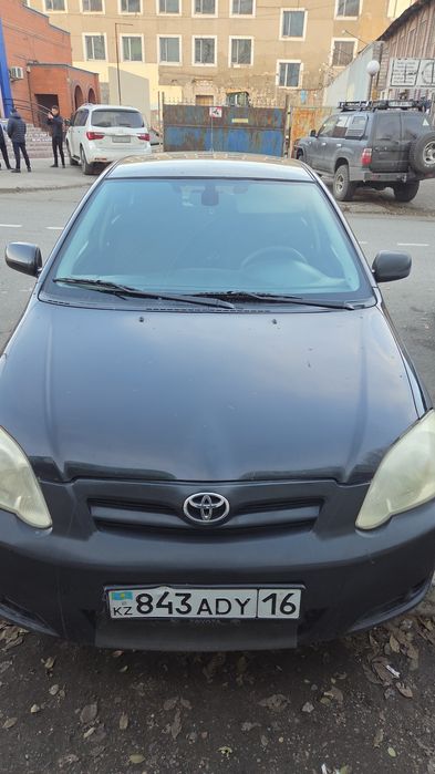 Продам тоиоту короллу