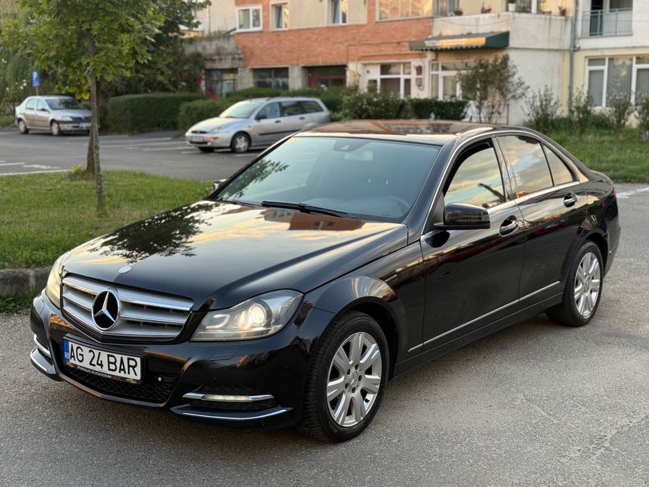Mercedes C220 Avantgarde 2013