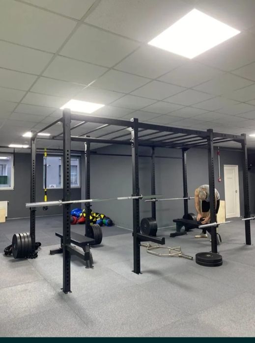 Rig CrossFit profesional / Cadru multifuncțional pentru sală fitness