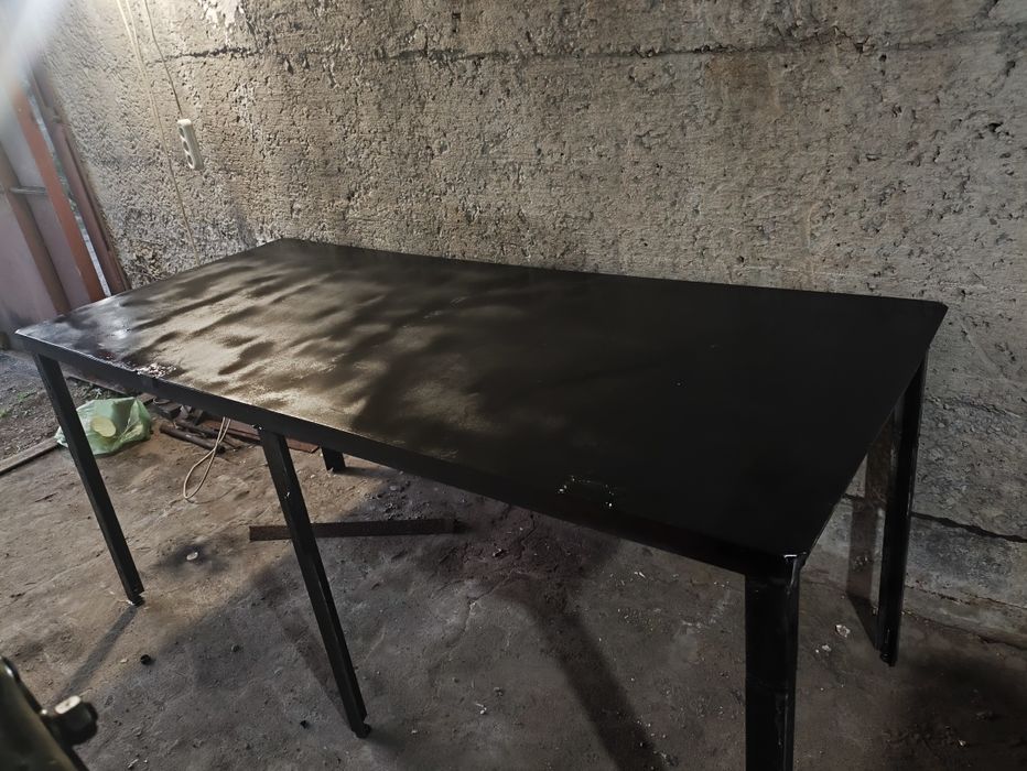 Верстак, стол слесарный