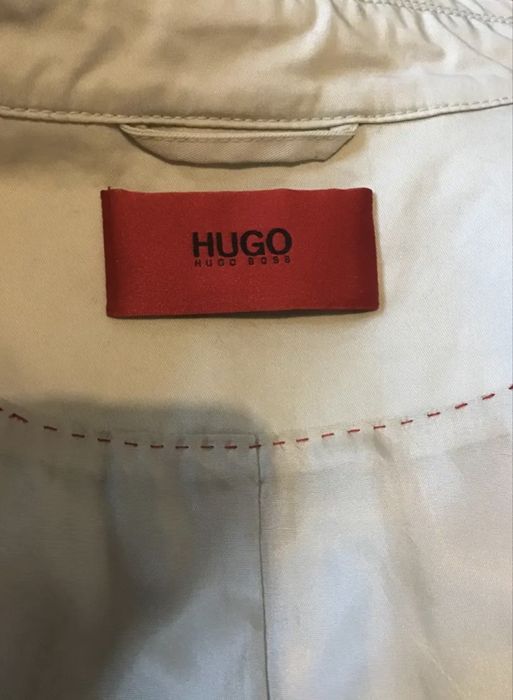 Тренчкот Hugo Boss