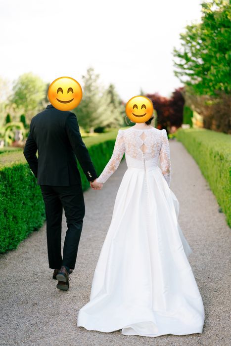 Vand rochie de mireasa