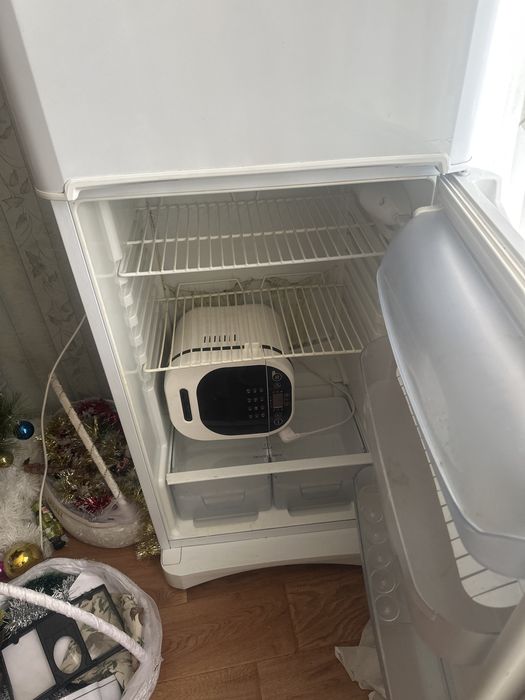 Холодильник idesit Б/у