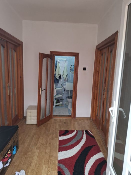 Vând casă pe strada Alexandru Ioan Cuza nr.266