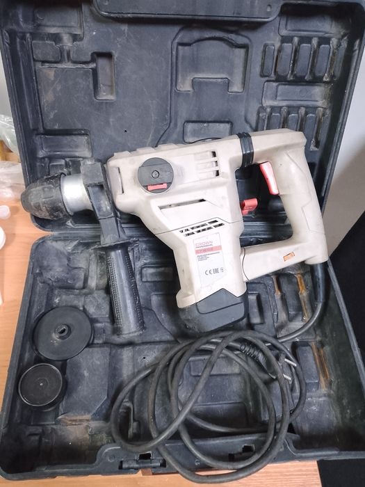 Продам перфоратор 1500 в
