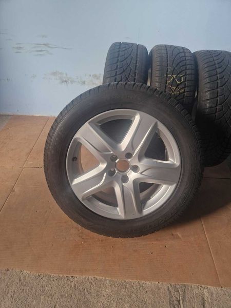 Audi A6 R18/4G Ауди
оригинални джанти с гуми
и датчици