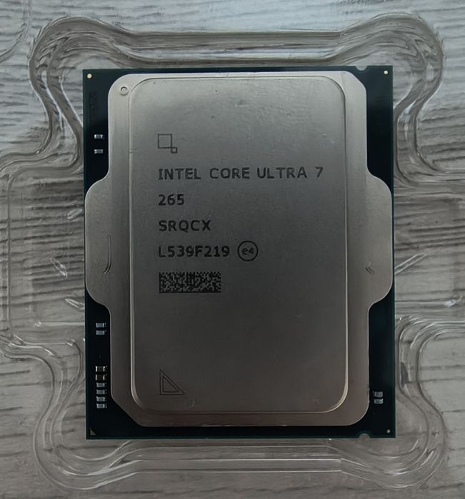 Intel core ultra 7 265