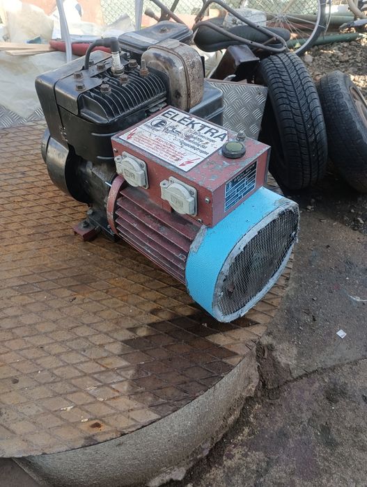 Продавам генератор 2.5 кв