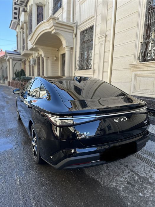 Бйд гибрид 2000км берган краска тоза енги мошина номер тақишка юурилга