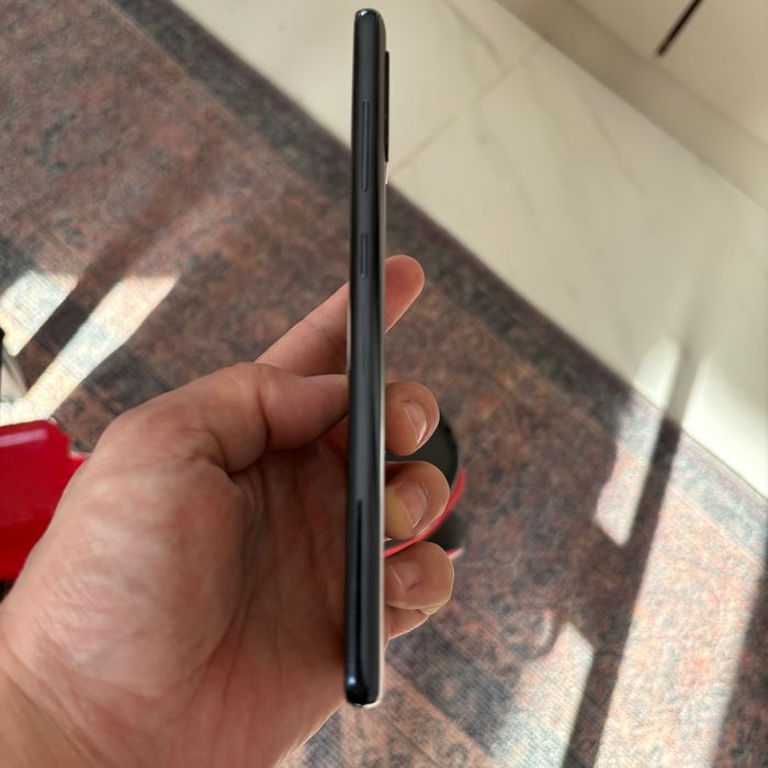 Продам Samsung A51