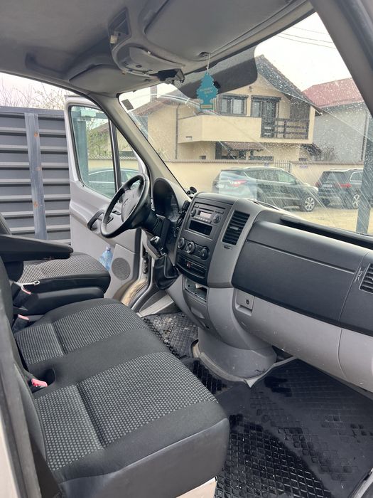 Mercedes-Benz Sprinter 519 CDI V6 Platformă Auto – 3.5T Permis B – Ansamblu 7T – Roți Duble -Aer conditionat -Scaun pe perna