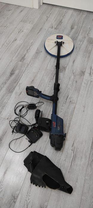 Срочно продам GPZ 7000 в идеале.