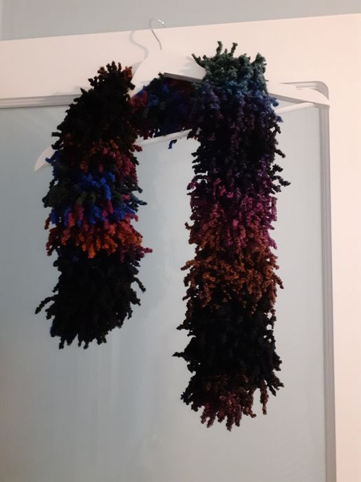 Fular tricotat fantezi