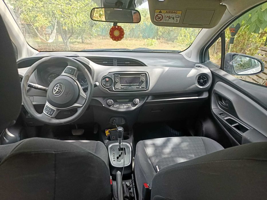 Toyota Yaris hybrid 2017