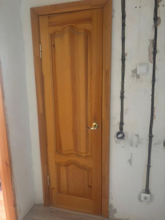 Продам межкомнатные двери