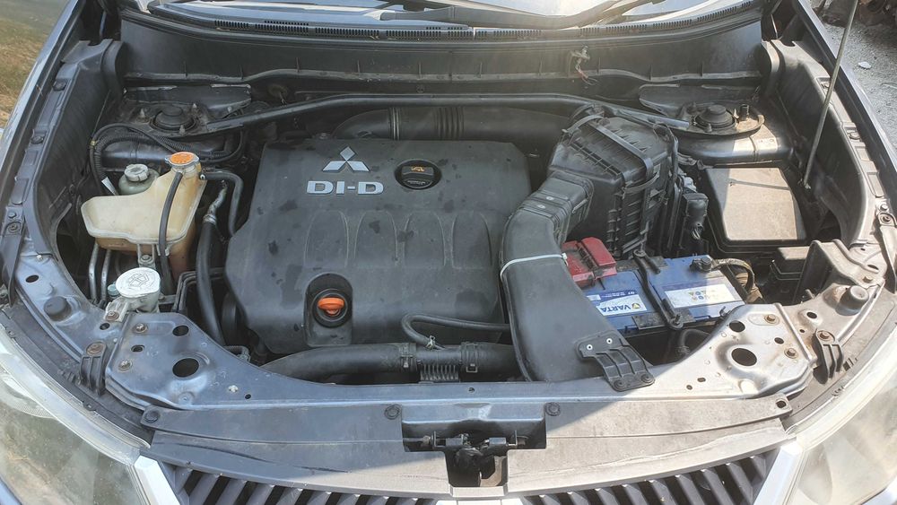 Mitsubishi outlander 2 на части 2.0d 140кс