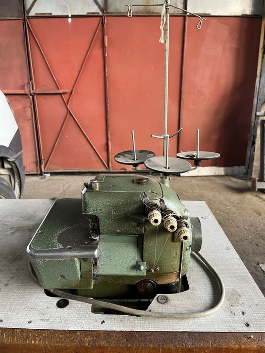 Професионални шевни машини