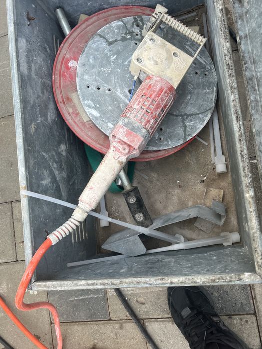 Drișca electrică  Revelin Super 48V cu alimentare de apă