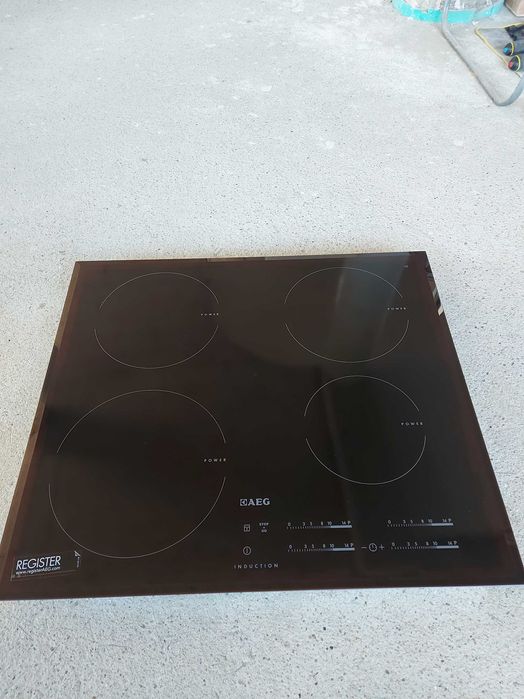 Индукционен котлон AEG  чисто нов (made in Germany)