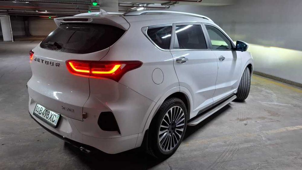 Jetour X70 full option