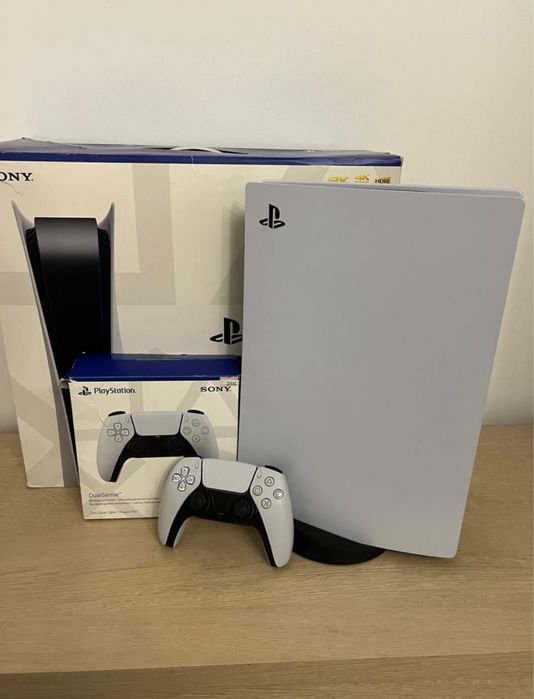 Plastation 5 и игры в подарок 2 джостика
