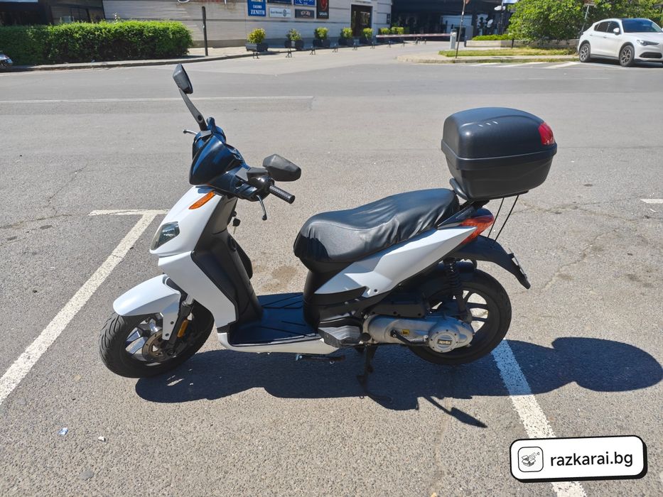 Скутер Aprilia Sport City One с Malossi части