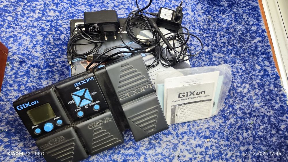 Гитарный процессор ZOOM