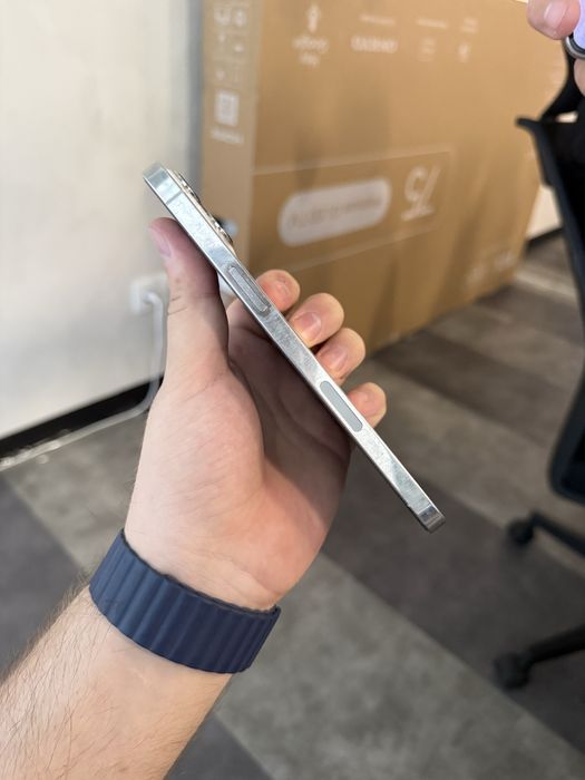 Iphone 12 pro max white 256GB