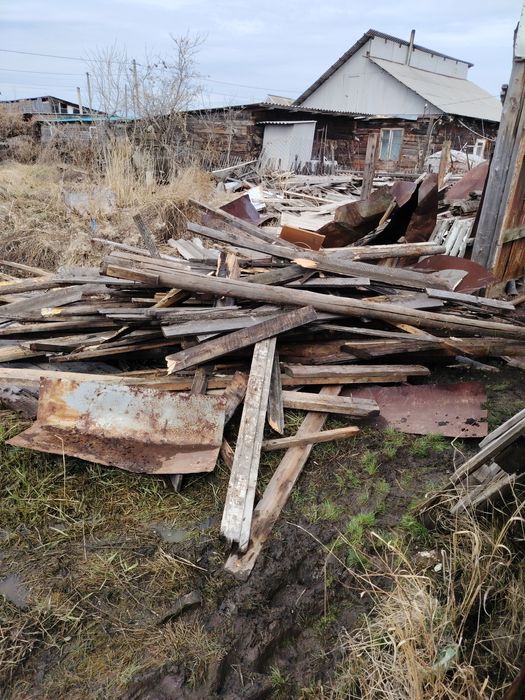 Отдам без платно само вывоз, на дрова