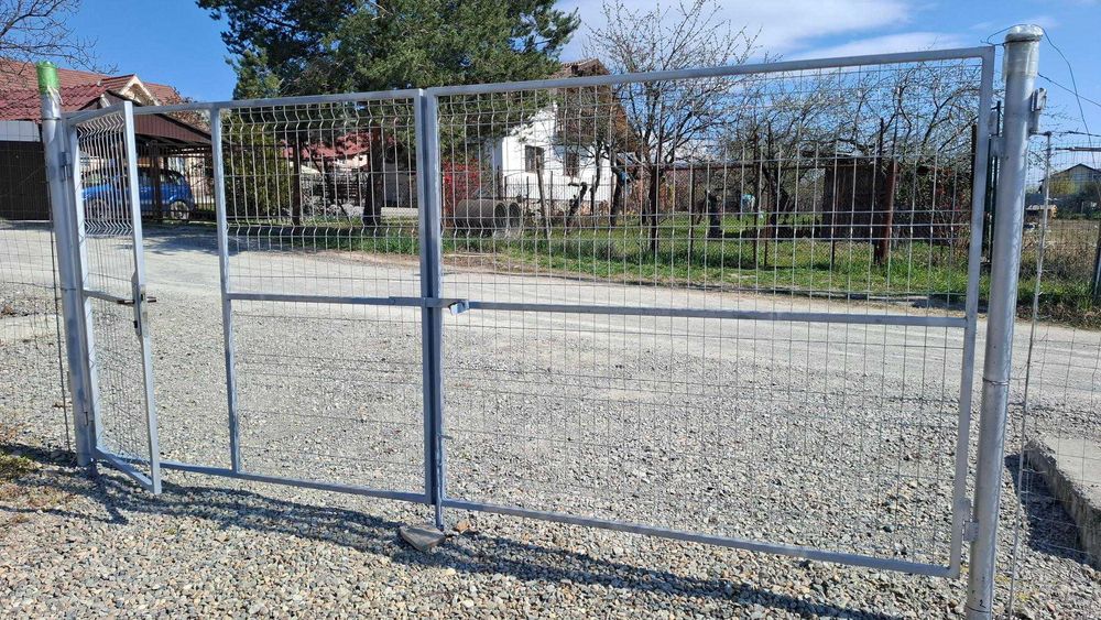 poarta metalica auto cu poarta pietonala intergrata