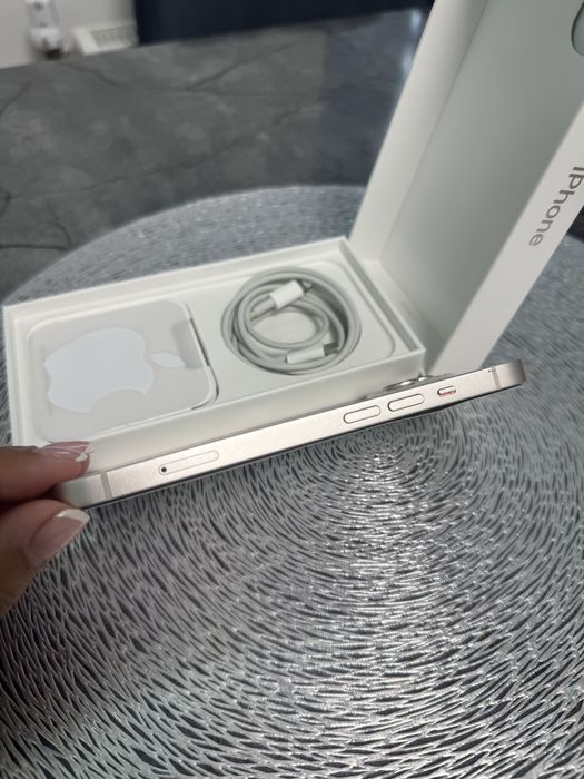 İPhone 13 white 128GB