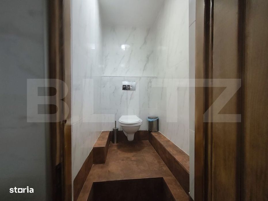 Spatiu comercial ultracentral, 200 mp, terasa optional