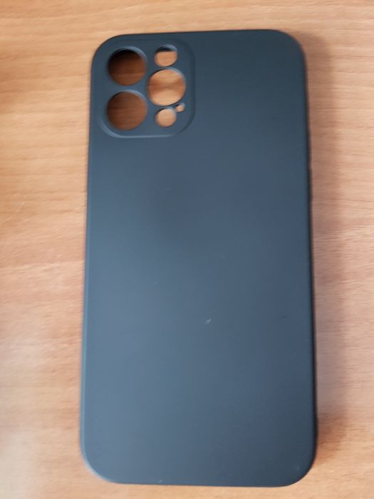 Новый чехол для iphone. Черный.