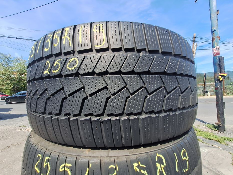 2 anvelope iarna 255/35r19 Continental 2021 Montaj Gratuit