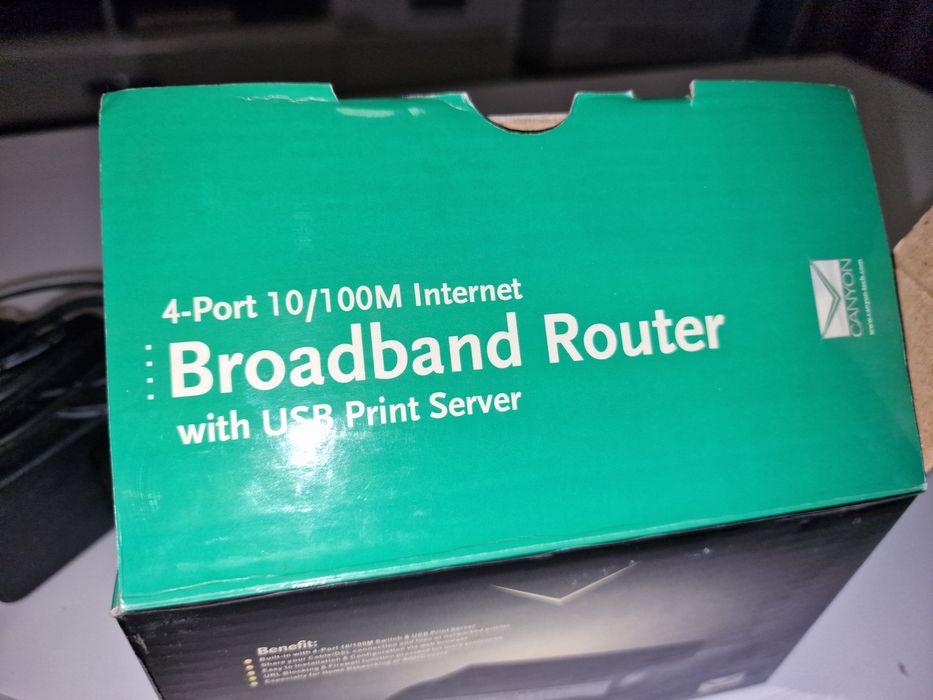 Canyon Broadband Router Ruter with Usb Prinr Server 4 port 10 100 m internet