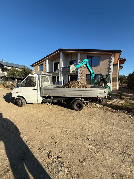 Транспортни услуги, превоз със самосвал, бус, камион