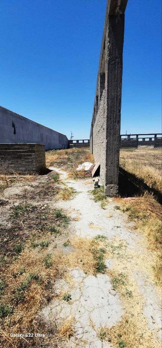 Продается База 2 га за 400000уе торг есть