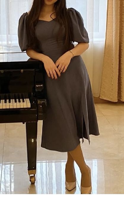 Платье от бренда Lichi и кофта 7000тг