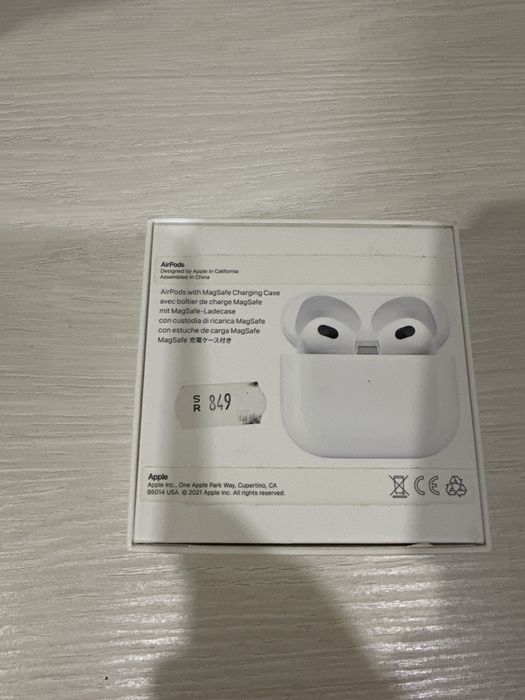 AirPods 3 (правый наушник + кейс) оригинал